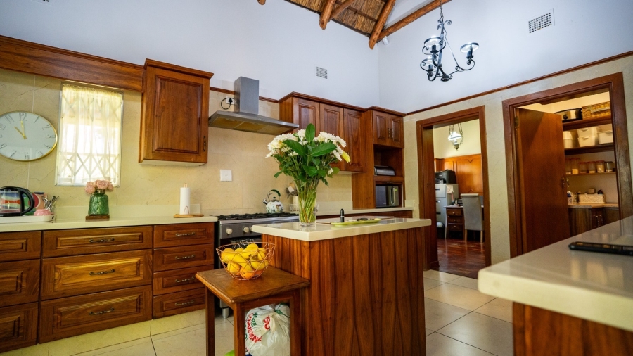 4 Bedroom Property for Sale in Wilkoppies North West